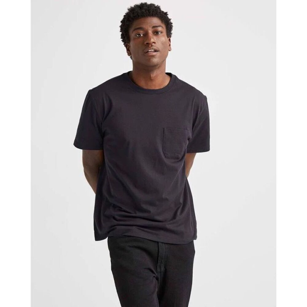 ✨Richer Poorer Crew Pocket Black Sz Medium Tee✨